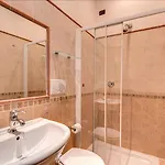 New Vendégház Róma